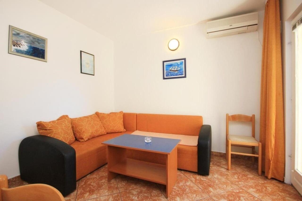 Apartments Tonka - 150M From The Sea & Parking 奥瑞比克 外观 照片